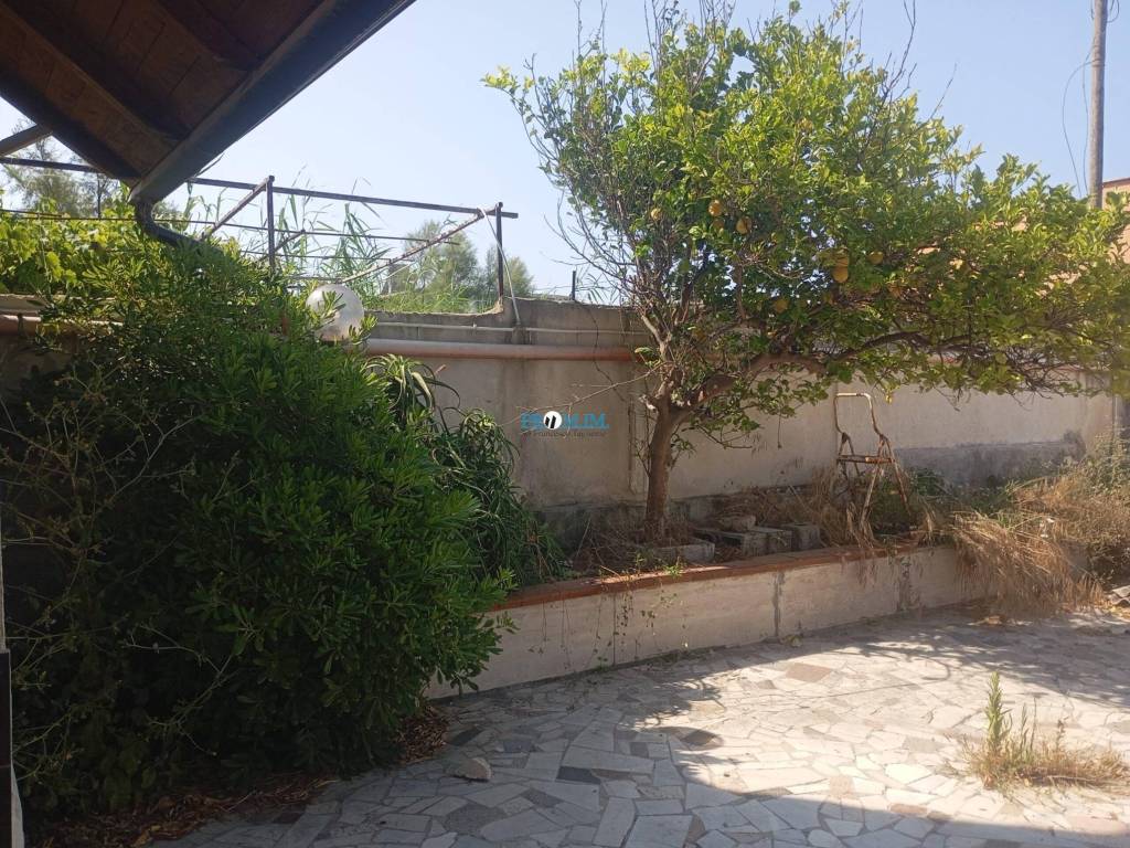 Villa a Castel volturno in Viale Pergusa Traversa 5, 33 - Foto 2