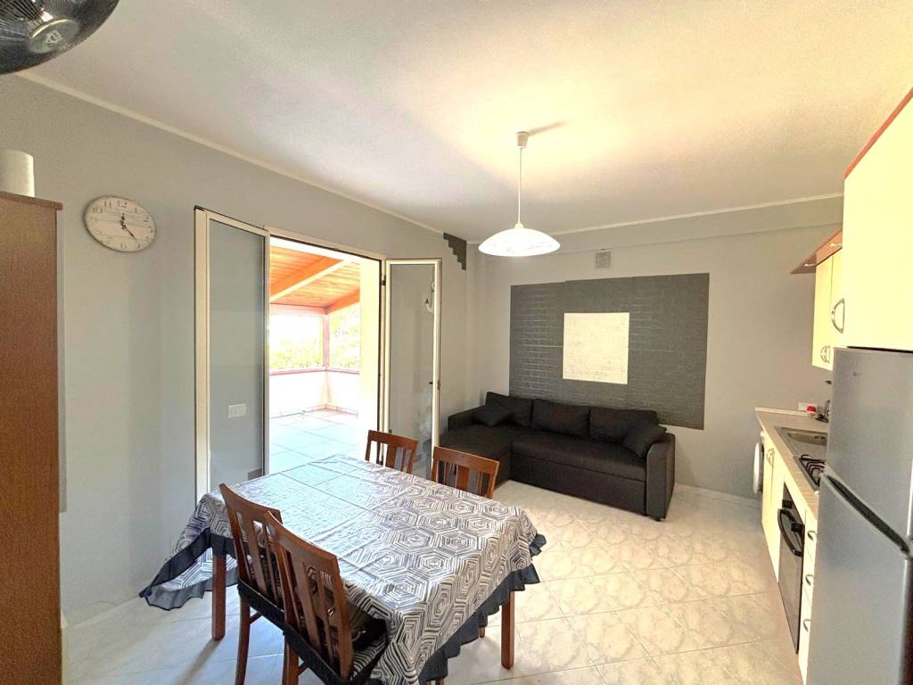 Appartamento a Lamezia terme in Via Ginepri, 2 - Foto 3