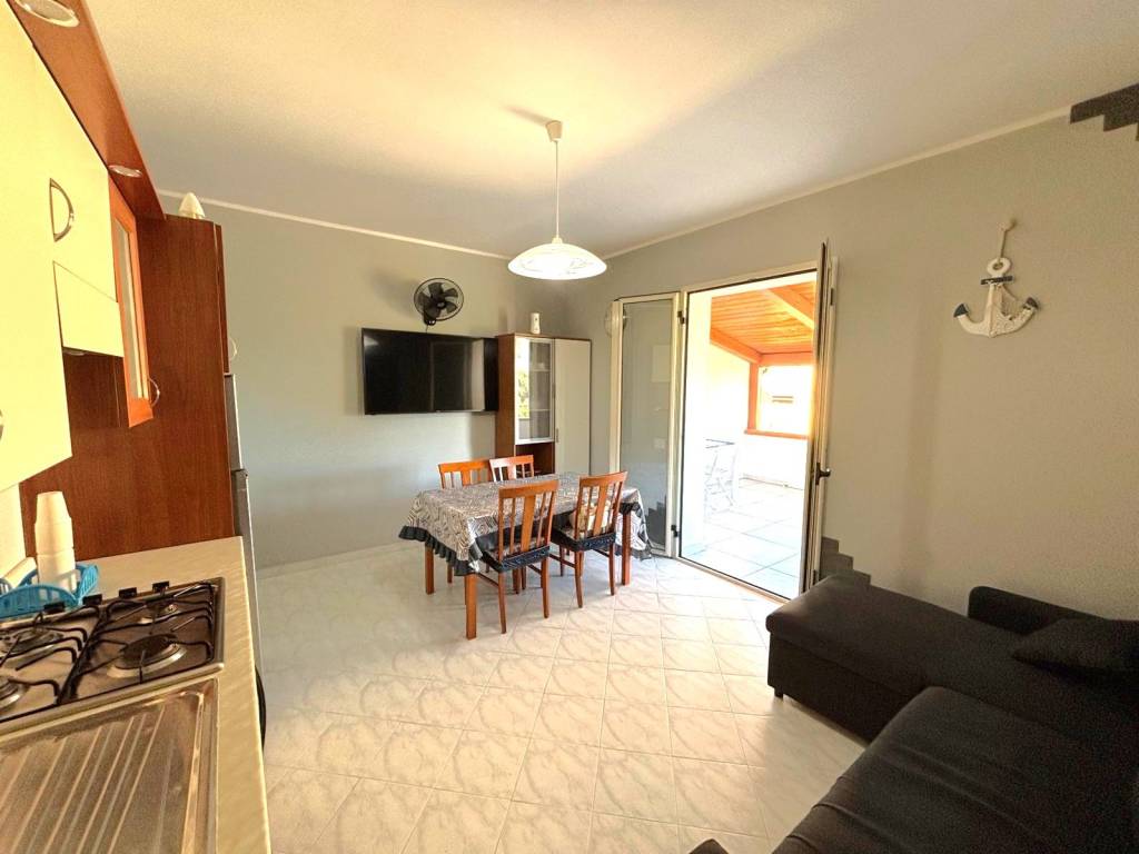 Appartamento a Lamezia terme in Via Ginepri, 2 - Foto 4