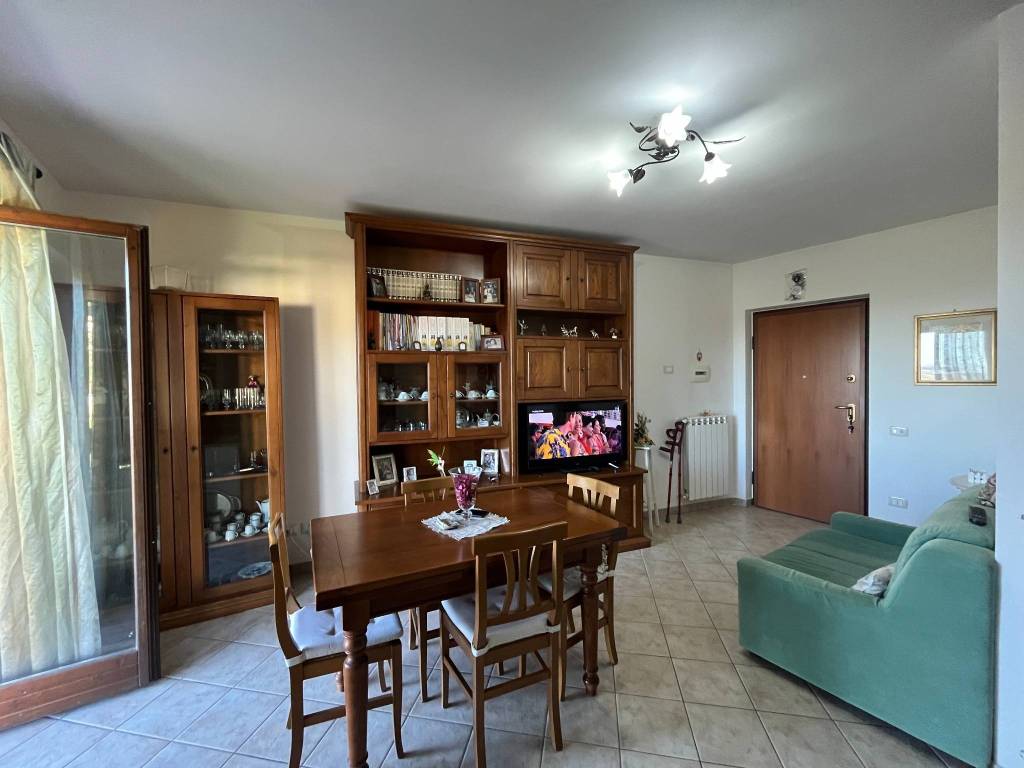 Appartamento a Capena in Via del Mattatoio - Foto 4