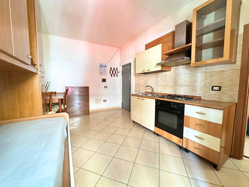Appartamento a Napoli in Via Santa Maria Antesaecula, 124 - Foto 3