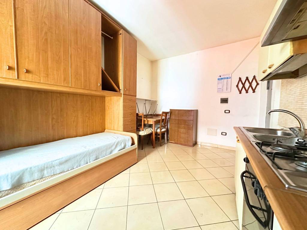 Appartamento a Napoli in Via Santa Maria Antesaecula, 124 - Foto 4