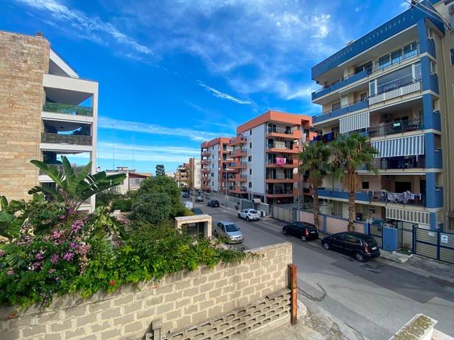 Villa a Bisceglie in Via Bettino Ricasoli - Foto 4