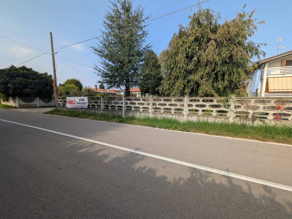 Terreno a Uboldo in Via dei Mille - Foto 2