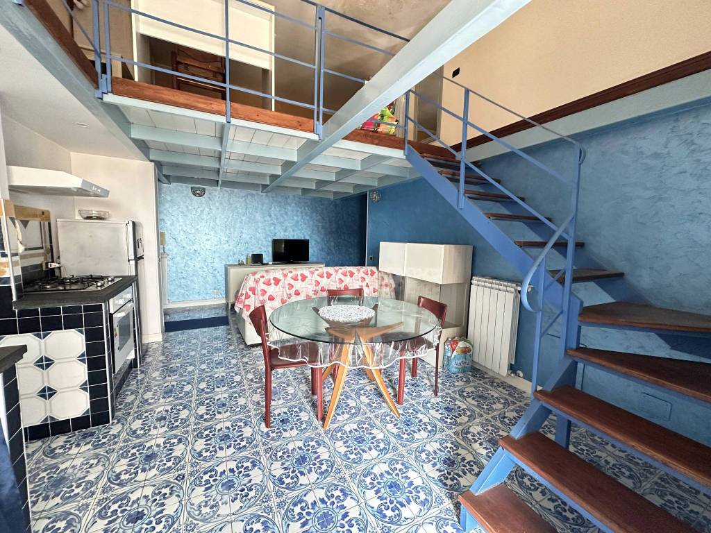 Appartamento a Napoli in Via Santa Maria delle Grazie a Loreto, 23 - Foto 3
