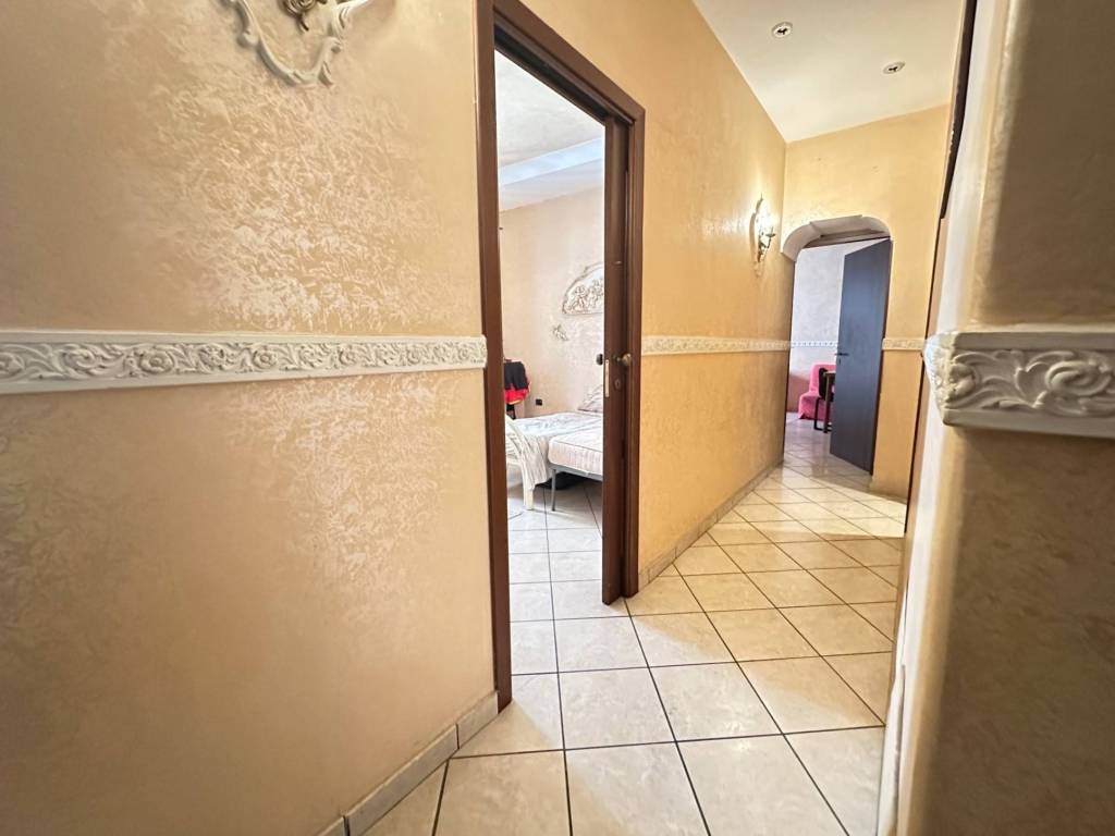 Appartamento a Napoli in Via Sant'Agostino alla Zecca, 23 - Foto 5