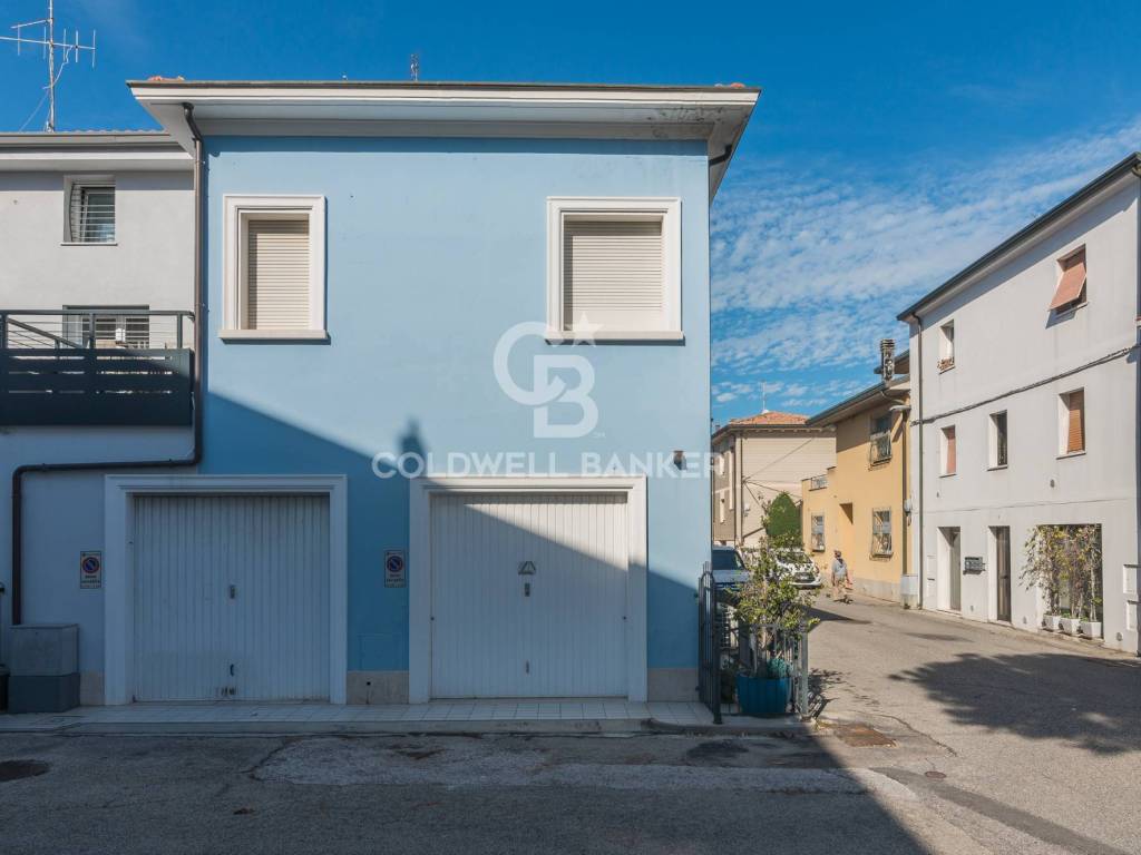 Villetta a schiera a Rimini in Via Carpegna, 5 - Foto 2