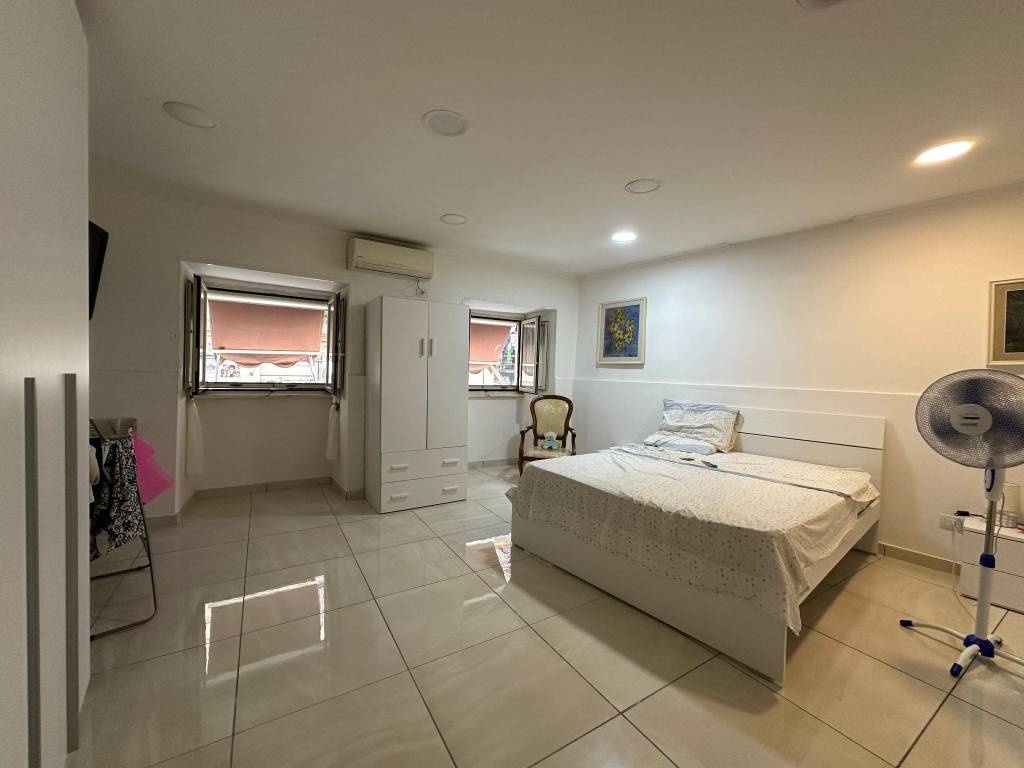 Appartamento a Napoli in Via Giacomo Savarese, 91 - Foto 3