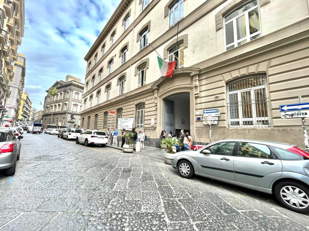 Appartamento a Napoli in Via Porta di Massa, 26 - Foto 2