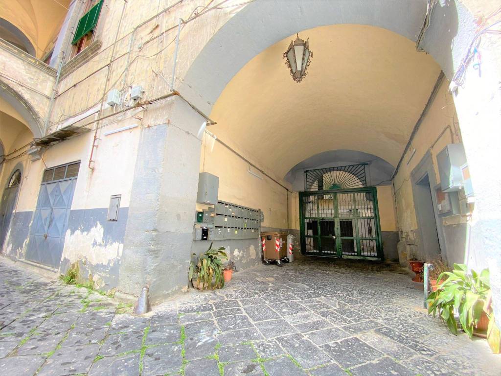 Appartamento a Napoli in Vico Sedil Capuano, 21 - Foto 2