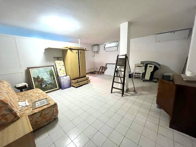 Appartamento a Camaiore in Via Adolfo Massei - Foto 4