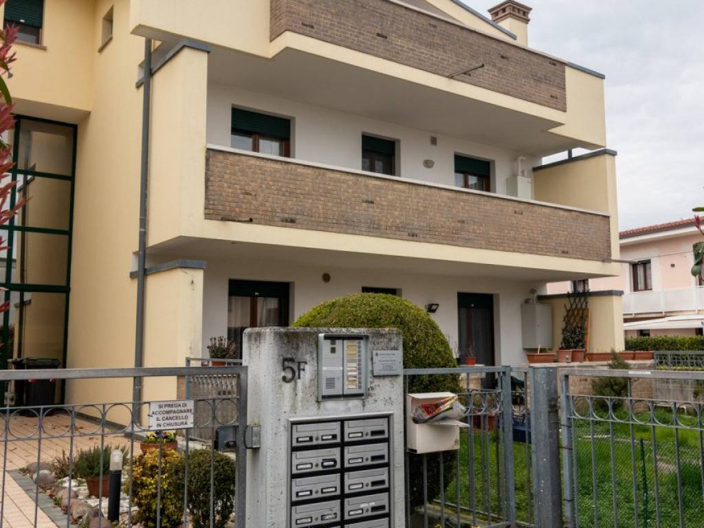 Appartamento a Abano terme in Via Marcello Benedetto - Foto 3