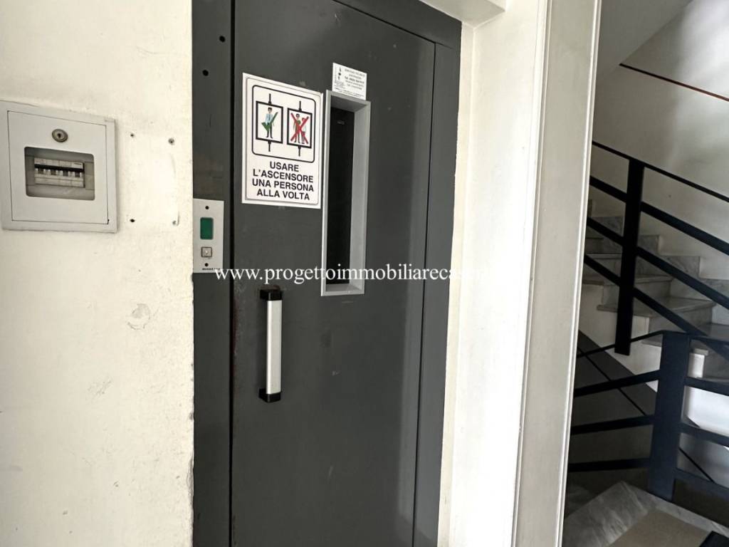 Attico / mansarda a Macerata campania in Via Italia - Foto 5