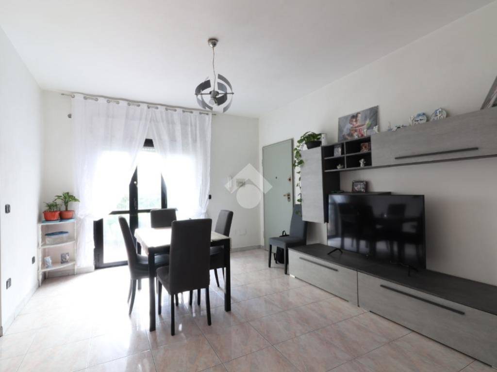 Appartamento a Teverola in Via II Dietro Corte - Foto 3