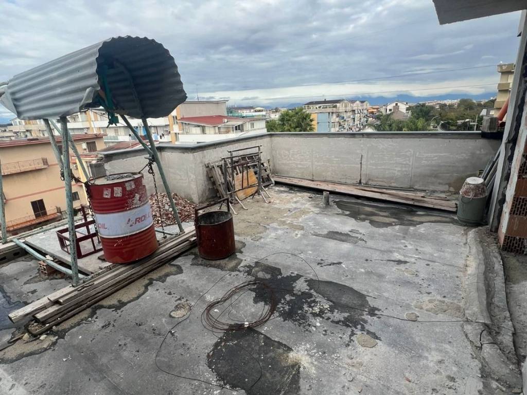 Appartamento a Mugnano di napoli in Via Cesare Pavese - Foto 2