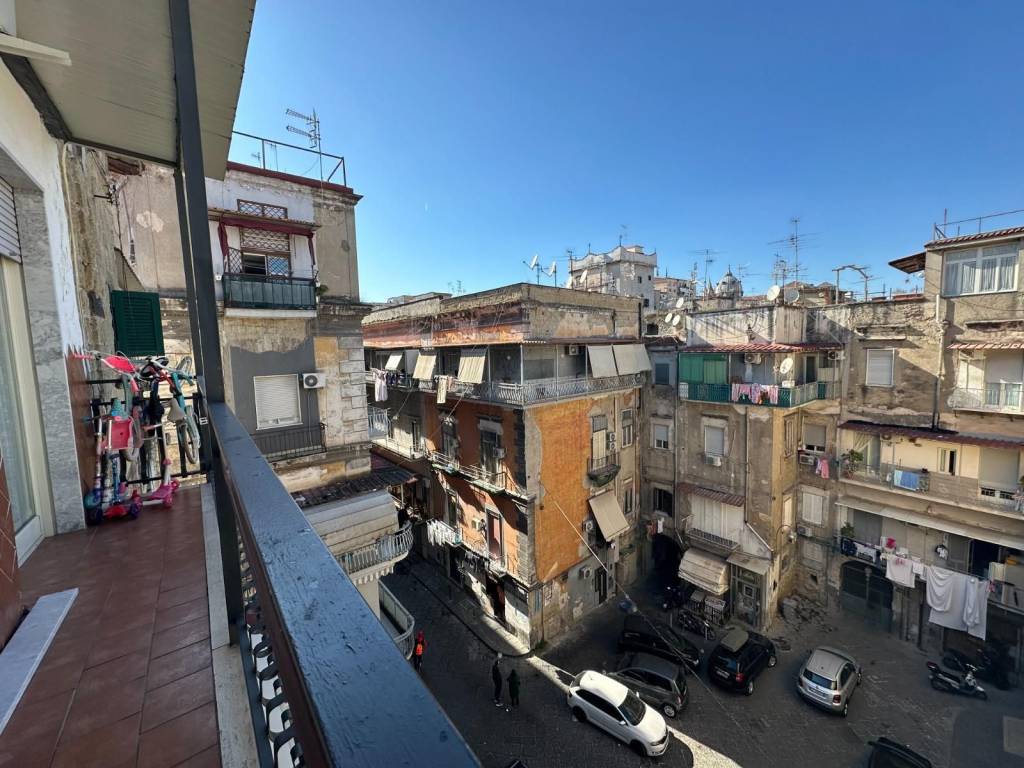 Appartamento a Napoli in Via Salvatore Trinchese - Foto 3
