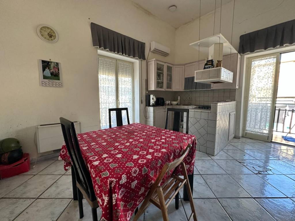 Appartamento a Napoli in Via Salvatore Trinchese - Foto 4