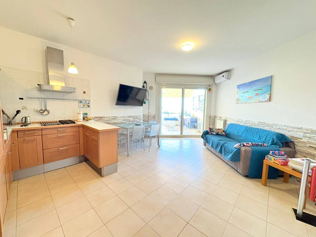 Appartamento a Santa marinella in Via Aurelia, 183 - Foto 5
