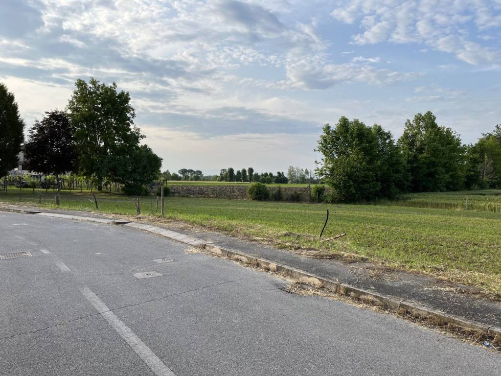 Terreno a Veggiano in Via San Antonio - Foto 4