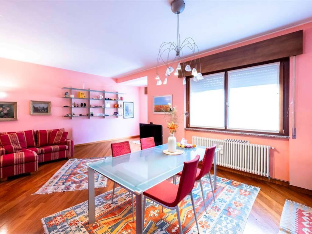 Villa a Scanzorosciate in Via Trento, 17 - Foto 5
