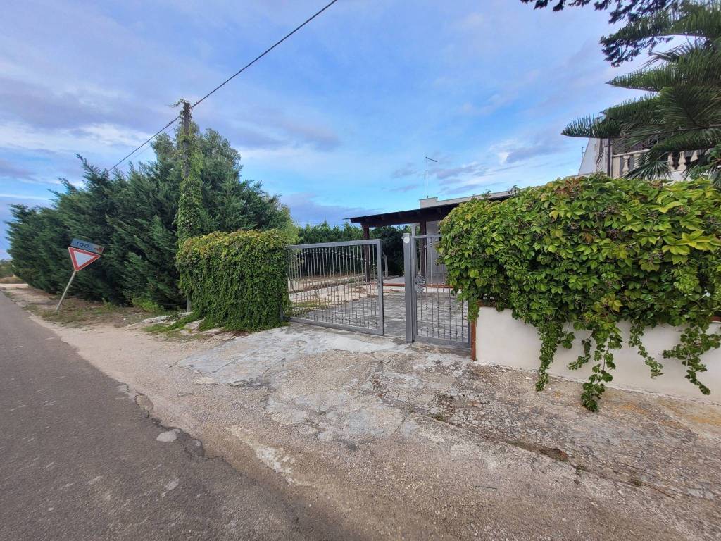 Villa a Porto cesareo in Via Zaccaria Treves - Foto 2
