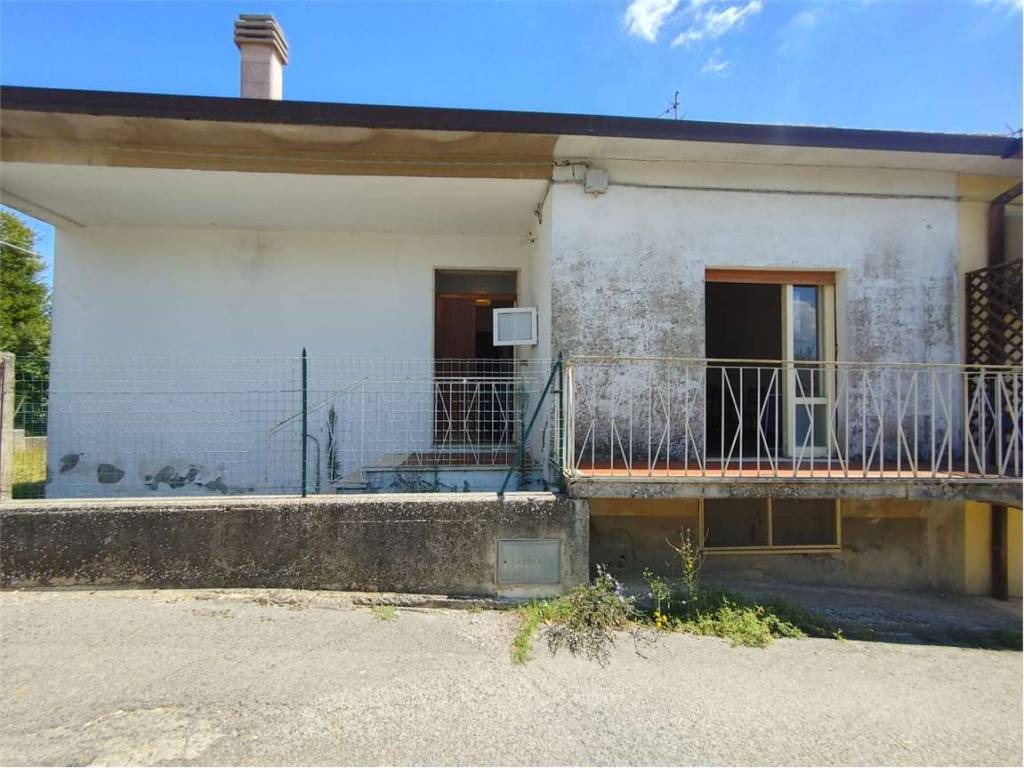 Casa indipendente a Gualdo cattaneo - Foto 5