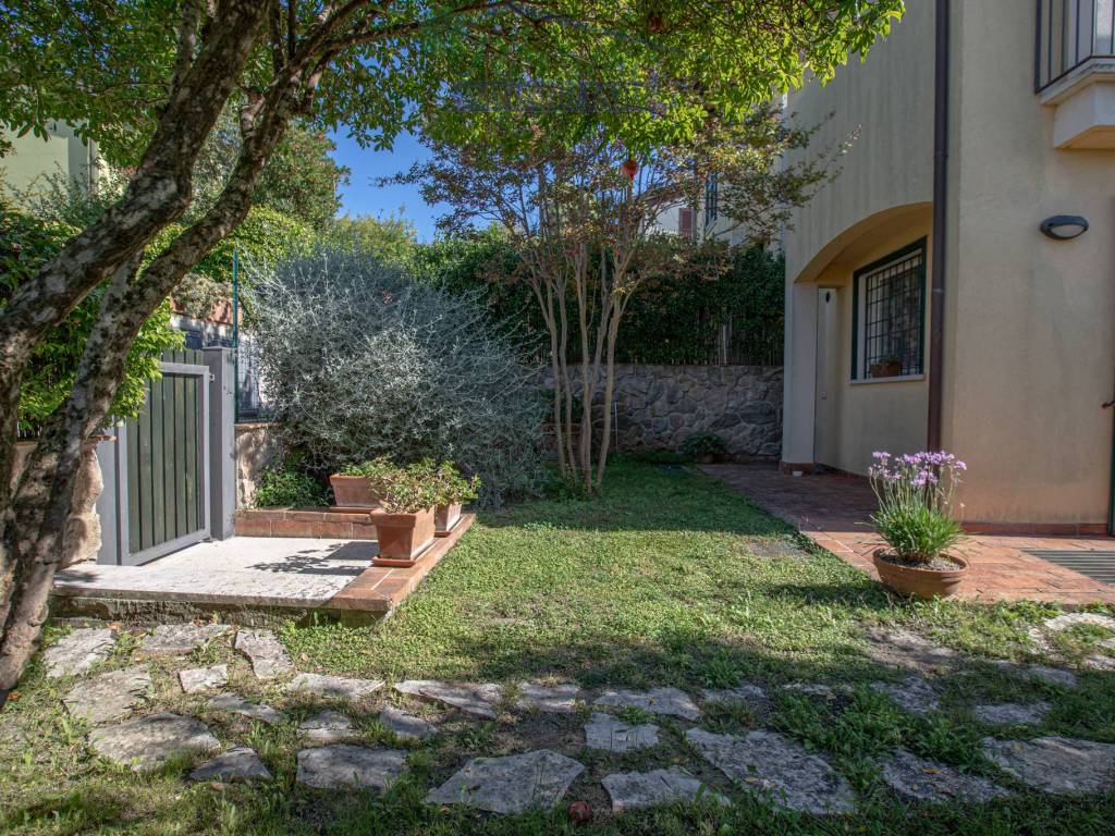 Villa a Capalbio in Via Giacomo Puccini - Foto 2