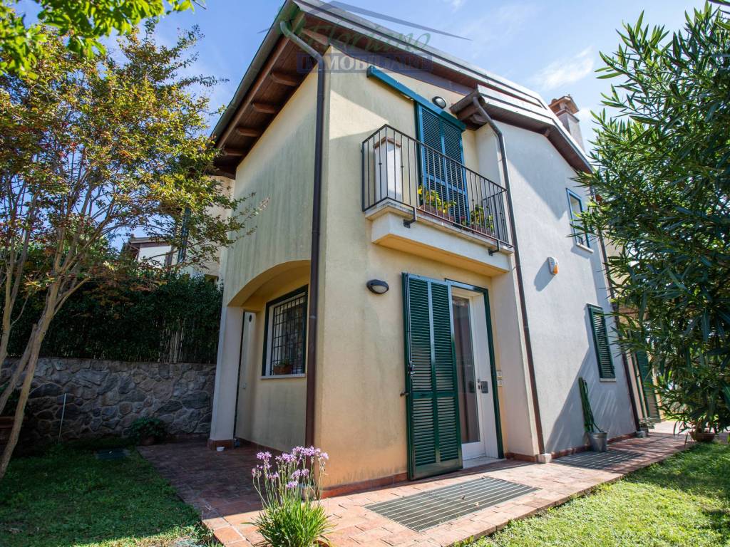 Villa a Capalbio in Via Giacomo Puccini - Foto 3
