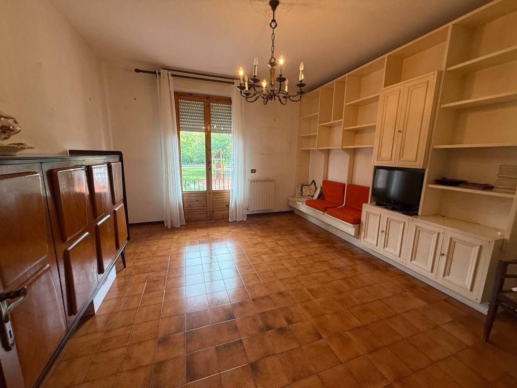 Appartamento a Barberino di mugello in Corso Marco da Galliano - Foto 2