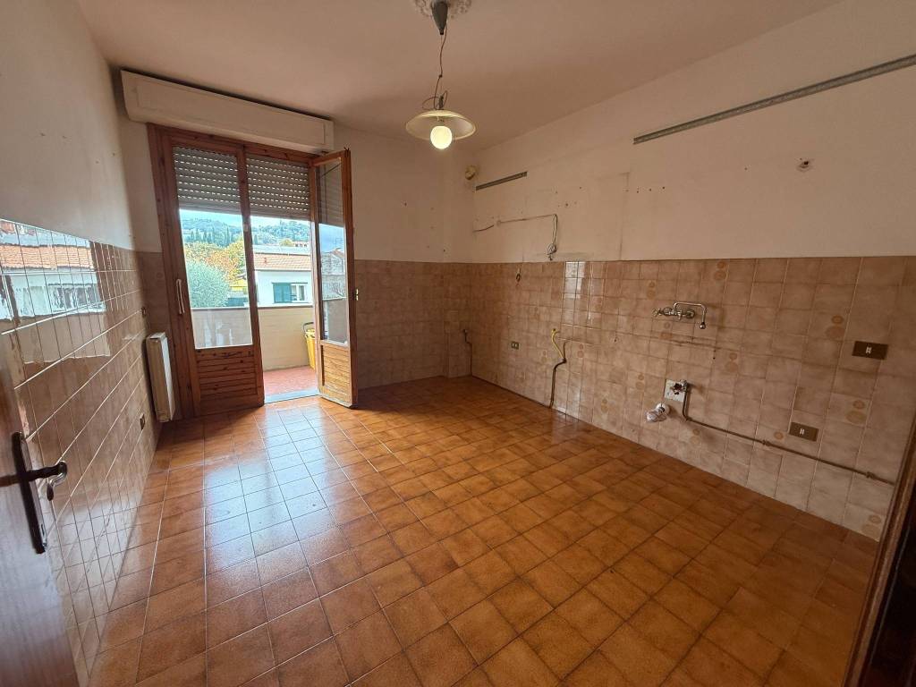 Appartamento a Barberino di mugello in Corso Marco da Galliano - Foto 3