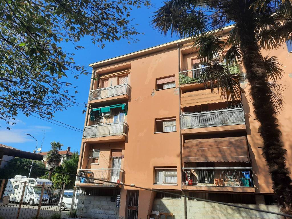 Attico / mansarda a Massa lombarda in Piazza Marmirolo, 15 - Foto 3