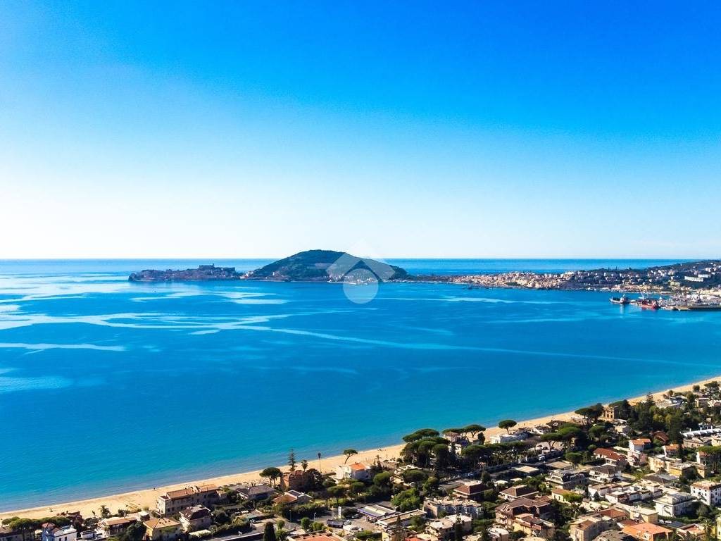 Villa a Formia in Via Cosmo Valeriano, 6 - Foto 2