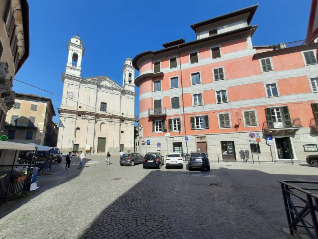 Appartamento a Ovada in Piazza Giuseppe Garibaldi - Foto 2