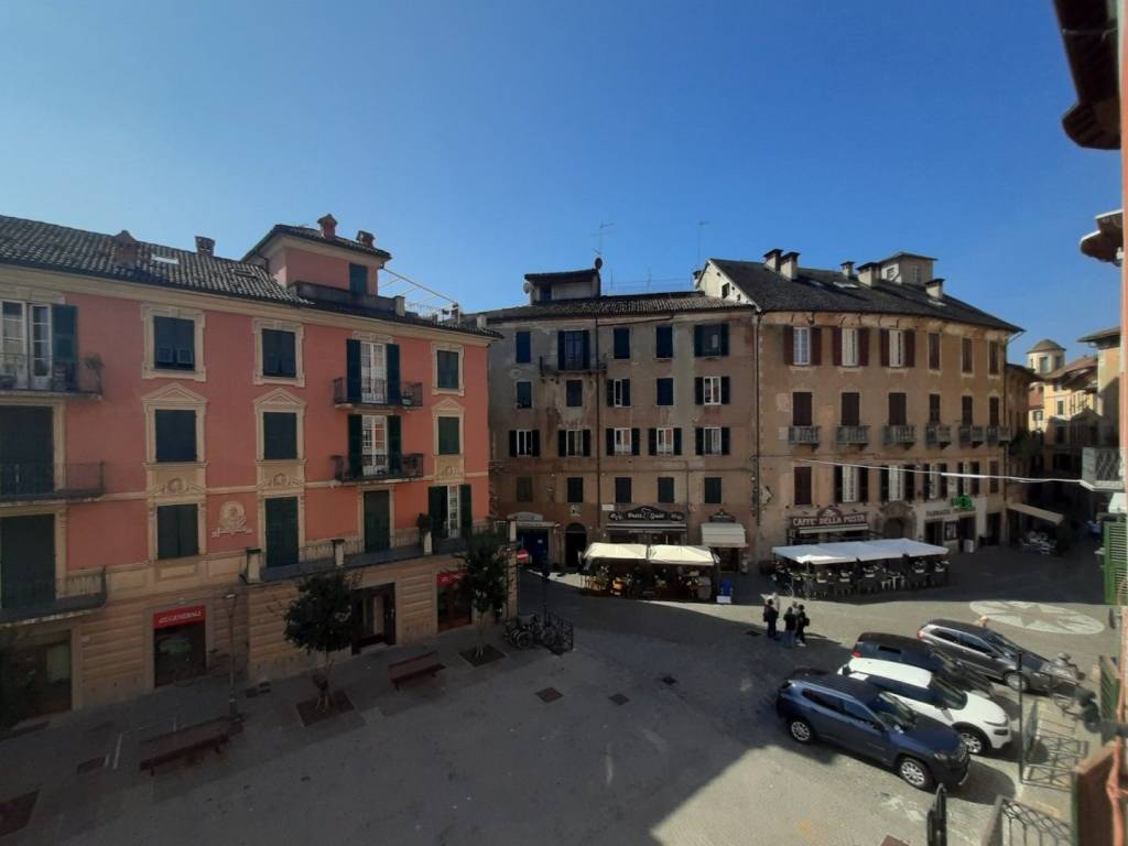 Appartamento a Ovada in Piazza Giuseppe Garibaldi - Foto 3