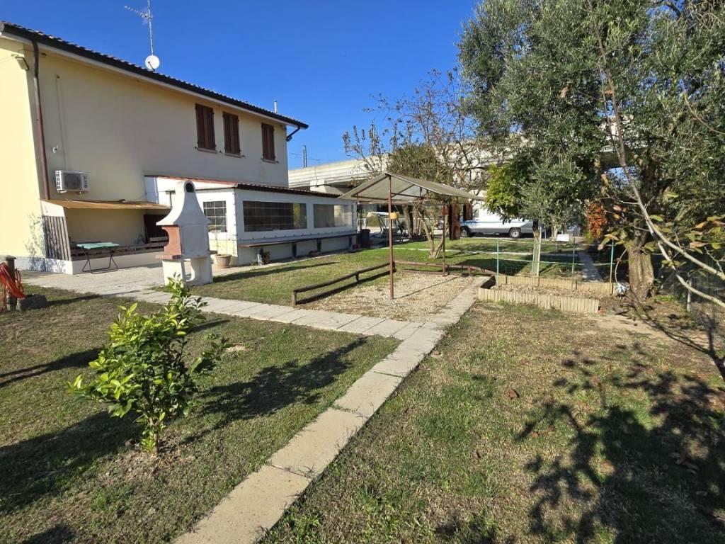 Villa a Modena in Via Nonantolana, 898 - Foto 5