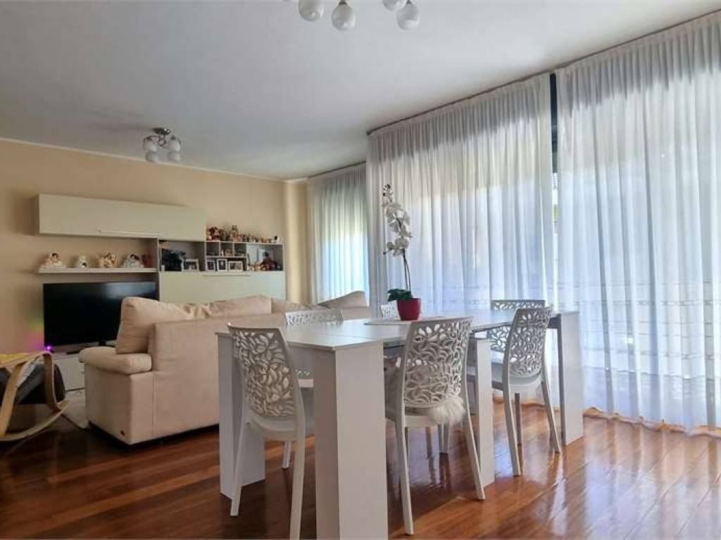 Appartamento a Rovereto in CORSO VERONA, 31 - Foto 2
