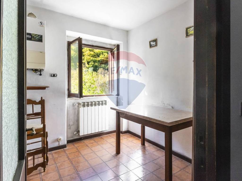 Appartamento a Villetta barrea in VIA BENEDETTO VIRGILIO, 192 - Foto 4
