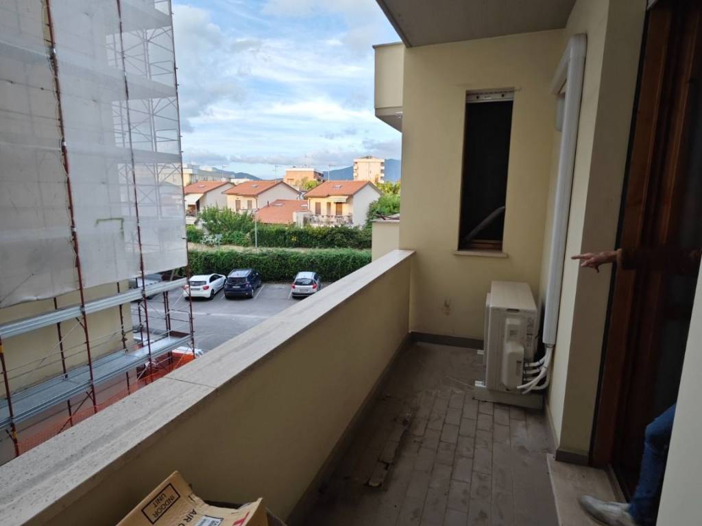 Appartamento a Pisa in Via Enrico Novelli Detto Yambo - Foto 5