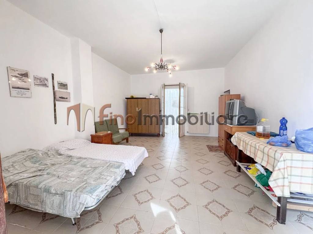 Appartamento a Cellino san marco in Via Edmondo De Amicis, 19 - Foto 5