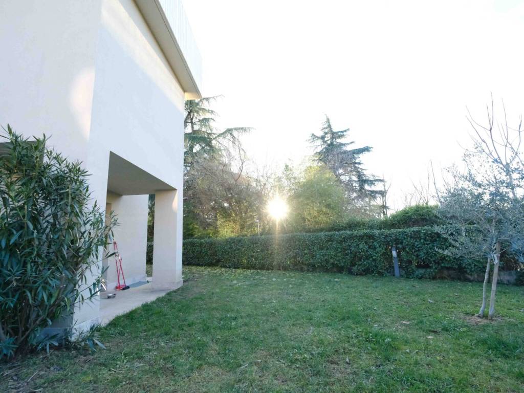 Villa a Verona in Via Ermolao Barbaro, 9 - Foto 2