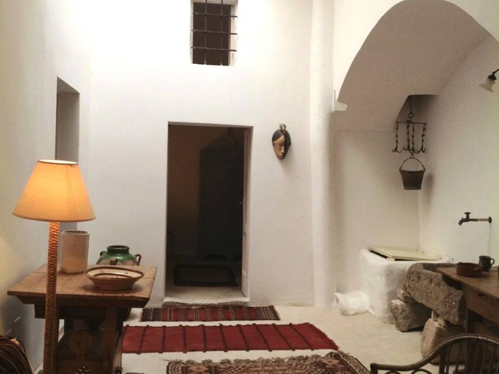 Casa indipendente a Ruffano in Via Arcivescovo Zezza, 10 - Foto 2