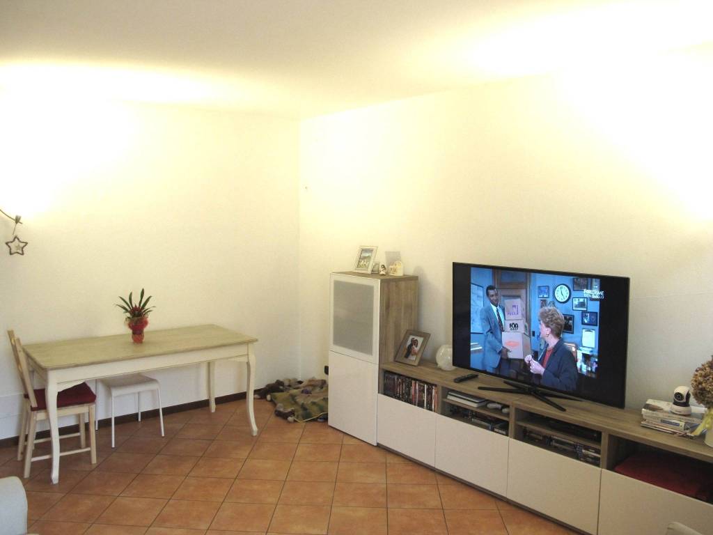 Appartamento a Novara in Via dei Cattaneo, 3 - Foto 2