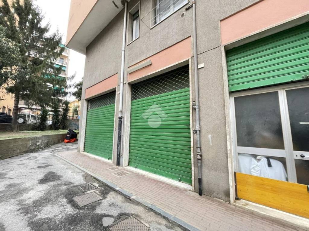 Box / garage a Genova in Via Blelè, 36 - Foto 4