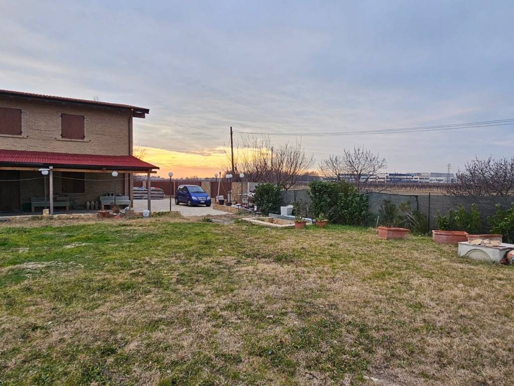 Villa a Bomporto in Via Gorghetto - Foto 4