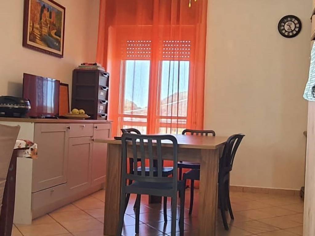 Appartamento a Olevano sul tusciano - Foto 4