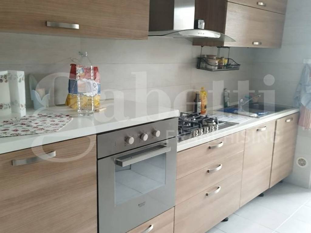 Appartamento a Taranto in PIAZZA SANDRO PERTINI , 8 - Foto 5