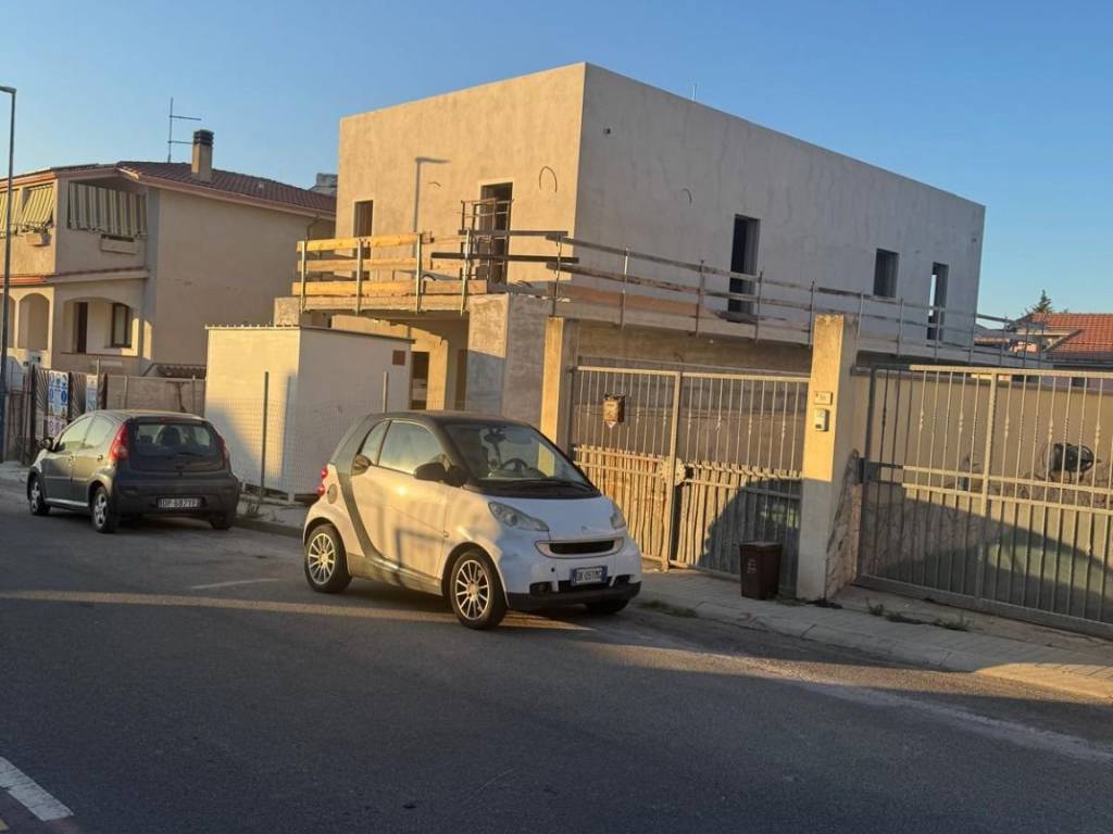 Villa a Dolianova in Via Giuseppe Di Vittorio - Foto 4