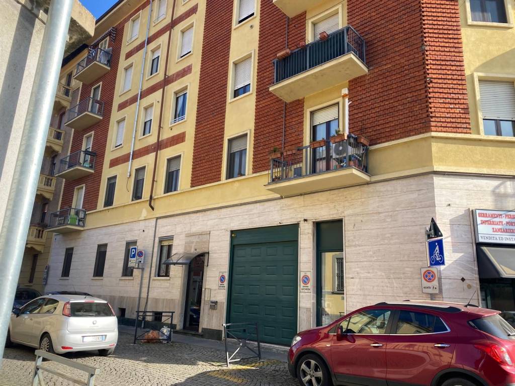 Appartamento a Asti in VIA GUTTUARI - Foto 2