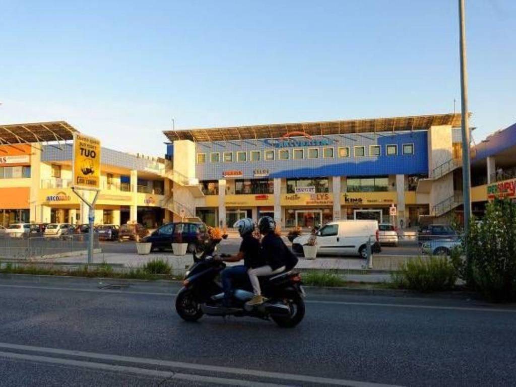 Immobile a Jesi in Piazzale anna ciabotti s.n.c - Foto 2