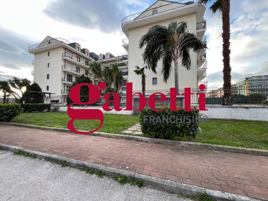 Appartamento a San nicola la strada in Via Grotta, 102 - Foto 2